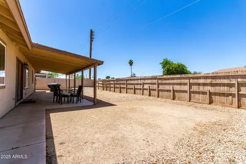 Exterior - 4818 N 79th Ave, Phoenix, AZ 85033 photo 3 of 6