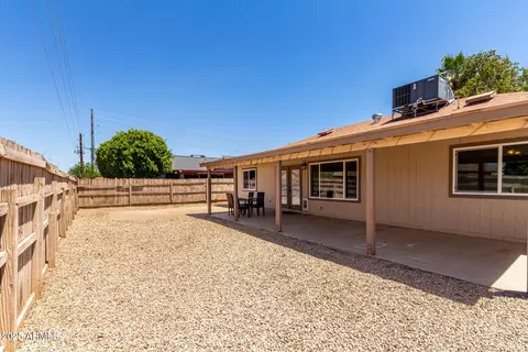 Exterior - 4818 N 79th Ave, Phoenix, AZ 85033 photo 5 of 6