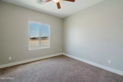 15950 S Fischer Pl, Arizona City, AZ 85123