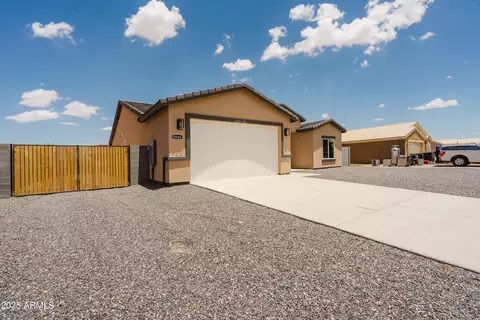 9080 W San Lazaro Dr, Arizona City, AZ 85123