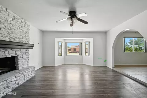 Living - 3724 W Bloomfield Rd, Phoenix, AZ 85029 photo 5 of 7