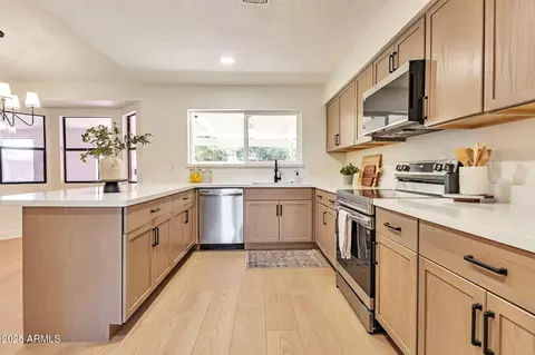4036 E Dover St, Mesa, AZ 85205 photo 4