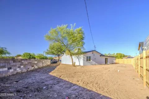 Exterior - 206 2nd Ave E, Buckeye, AZ 85326 photo 5 of 8