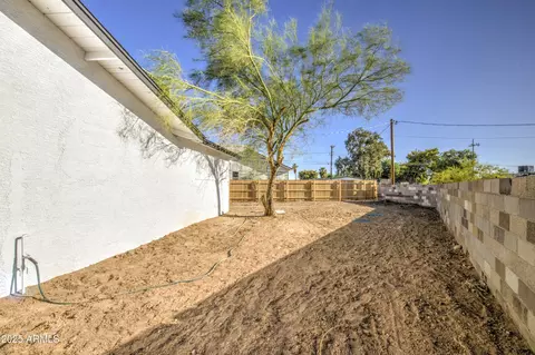 Exterior - 206 2nd Ave E, Buckeye, AZ 85326 photo 4 of 8