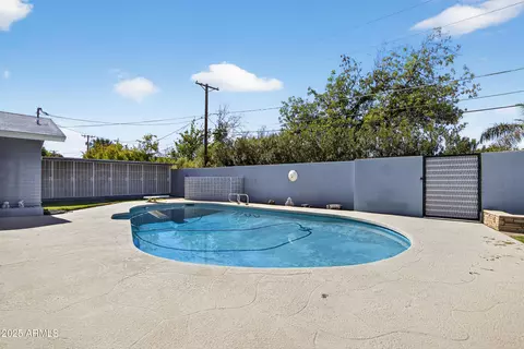 4305 E Flower St, Phoenix, AZ 85018 photo 3