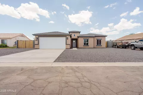 9893 W Sunbird Dr, Arizona City, AZ 85123