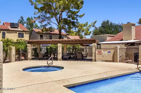 Exterior - 1615 E Redmon Dr, Tempe, AZ 85283 photo 12 of 14