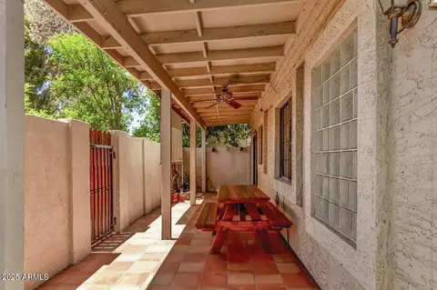 Exterior - 1615 E Redmon Dr, Tempe, AZ 85283 photo 6 of 14