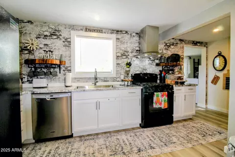 Kitchen - 814 E Maple St, Globe, AZ 85501 photo 2 of 3