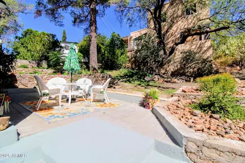 Exterior - 814 E Maple St, Globe, AZ 85501 photo 4 of 9