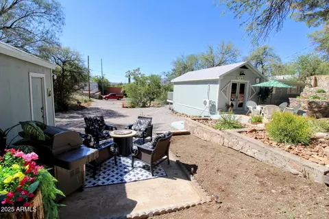 Exterior - 814 E Maple St, Globe, AZ 85501 photo 8 of 9