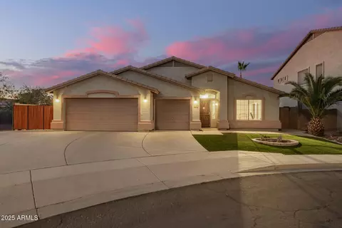 7724 W Encinas Ln, Phoenix, AZ 85043