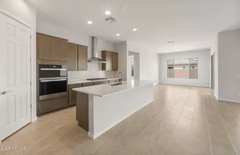 766 W Flatiron Trl, Apache Junction, AZ 85120 photo 13