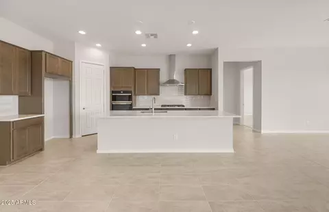 766 W Flatiron Trl, Apache Junction, AZ 85120 photo 14