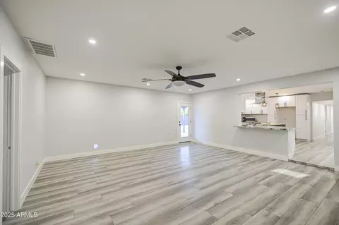 636 E 6th Pl, Mesa, AZ 85203 photo 21