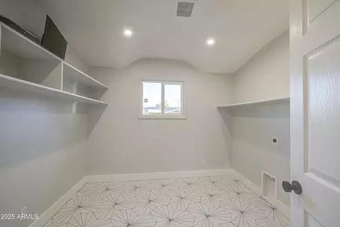 636 E 6th Pl, Mesa, AZ 85203 photo 19