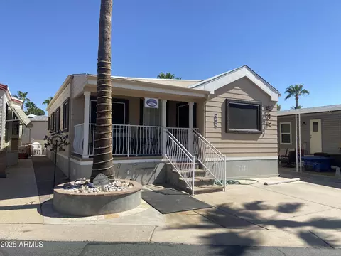 2209 W Klamath Ave, Apache Junction, AZ 85119