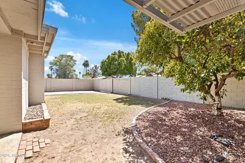 Exterior - 201 E Harvard Dr, Tempe, AZ 85283 photo 5 of 11