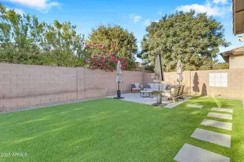 Exterior - 2502 E Plum St, Gilbert, AZ 85298 photo 4 of 9