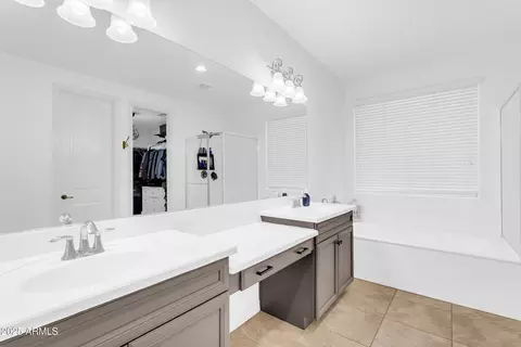 Entry Way - 2502 E Plum St, Gilbert, AZ 85298 photo 6 of 9