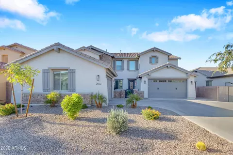 Exterior - 2502 E Plum St, Gilbert, AZ 85298 photo 2 of 9
