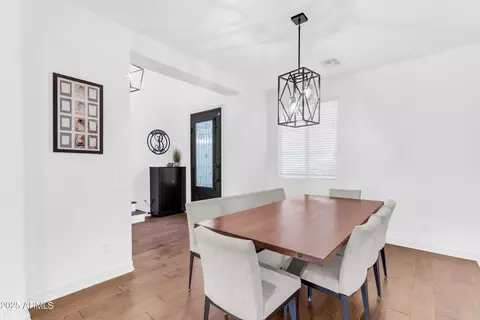 Dining - 2502 E Plum St, Gilbert, AZ 85298 photo 4 of 7