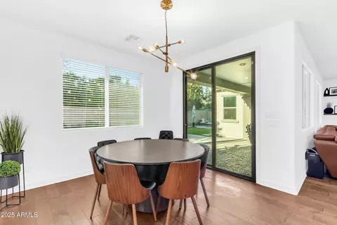 Dining - 2502 E Plum St, Gilbert, AZ 85298 photo 5 of 7