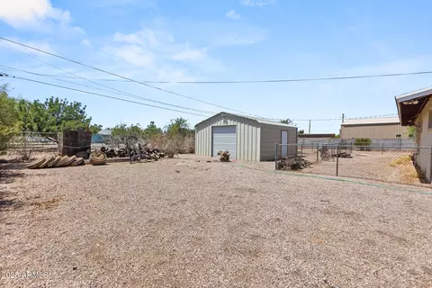 Exterior - 6423 E Boston St, Mesa, AZ 85205 photo 3 of 5
