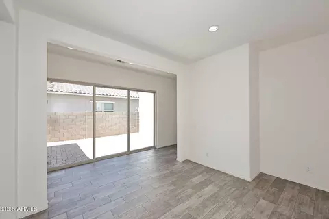 907 E Knightbridge Way, Gilbert, AZ 85297 photo 9