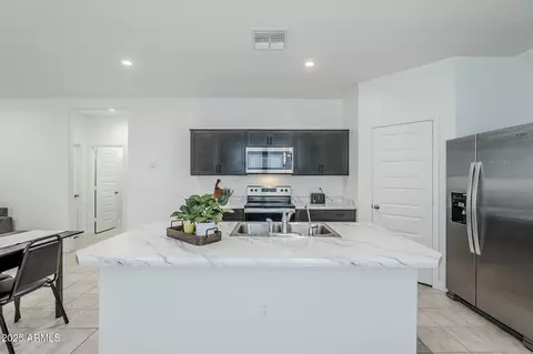 Kitchen - 3375 W Stradling Ave, Apache Junction, AZ 85120 photo 2 of 6