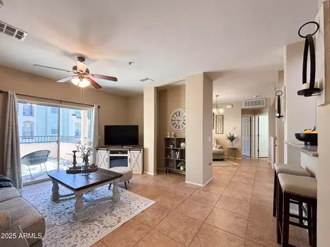 14575 W Mountain View Blvd W #624, Surprise, AZ 85374