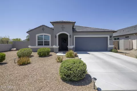 1071 W Castle Ct, Casa Grande, AZ 85122