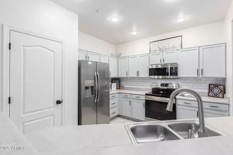 Kitchen - 5415 E Mckellips Rd #95, Mesa, AZ 85215 photo 1 of 4