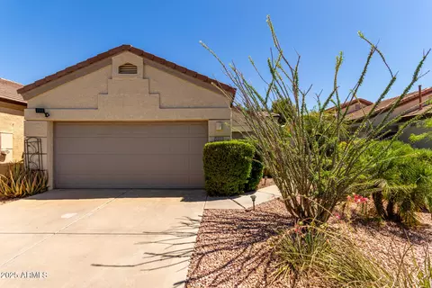 3234 E Maldonado Dr, Phoenix, AZ 85042