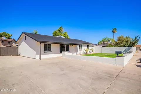 5226 N 78th Ave, Glendale, AZ 85303