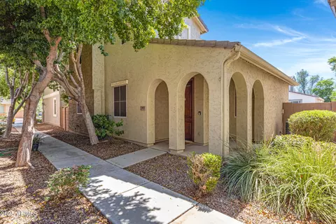 10028 E Isleta Ave, Mesa, AZ 85209