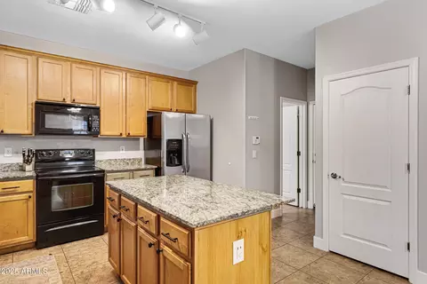 10028 E Isleta Ave, Mesa, AZ 85209 photo 8
