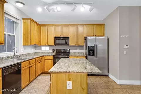 10028 E Isleta Ave, Mesa, AZ 85209 photo 7