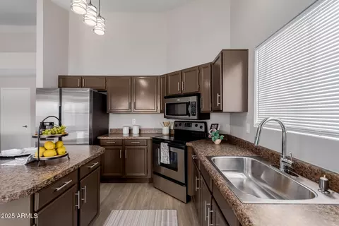 1043 S Buchanan St, Gilbert, AZ 85233 photo 15