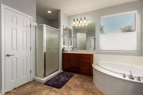 Bath - 11034 E Ravenna Ave, Mesa, AZ 85212 photo 3 of 5