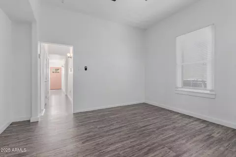 Entry Way - 1018 S 4th Ave, Phoenix, AZ 85003 photo 2 of 4