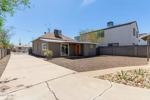 Exterior - 1018 S 4th Ave, Phoenix, AZ 85003 photo 6 of 10