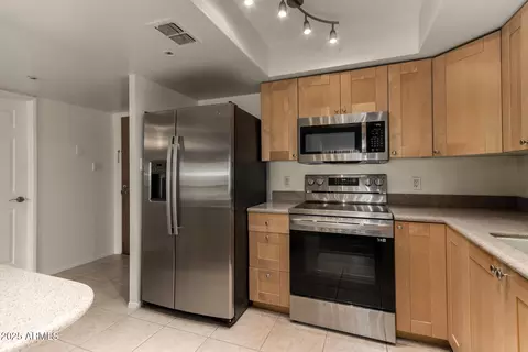 7850 E Camelback Rd #101, Scottsdale, AZ 85251