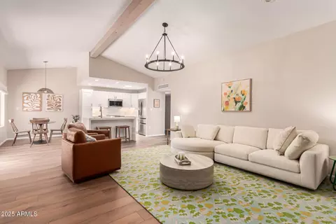 4800 N 68th St #104, Scottsdale, AZ 85251