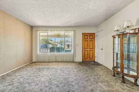 2508 E Hillery Dr, Phoenix, AZ 85032 photo 9