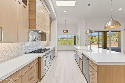 Kitchen - 1816 E Fortune Dr, New River, AZ 85087 photo 6 of 13
