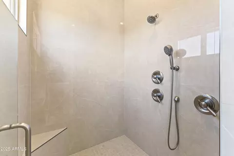 Bath - 1816 E Fortune Dr, New River, AZ 85087 photo 6 of 9