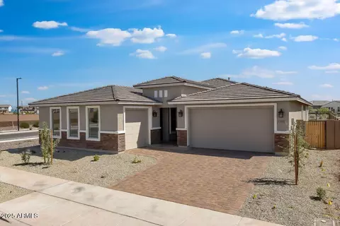 17092 W Hackamore Dr, Surprise, AZ 85387