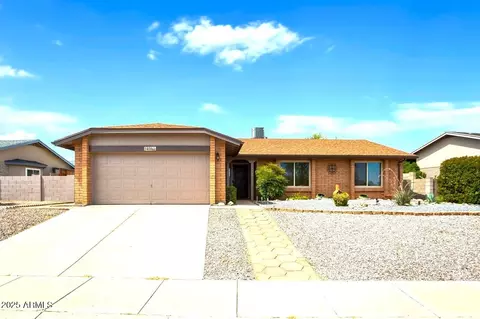 3406 Black Hawk Dr, Sierra Vista, AZ 85650