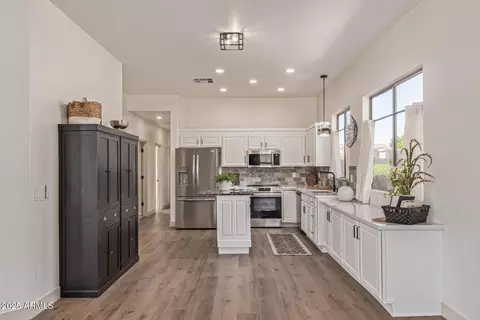 9918 E Lobo Ave, Mesa, AZ 85209 photo 3